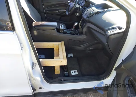 2018 Ford Escape Se z USA, uszkodzony, nr VIN 1FMCU9GD4JUB16483